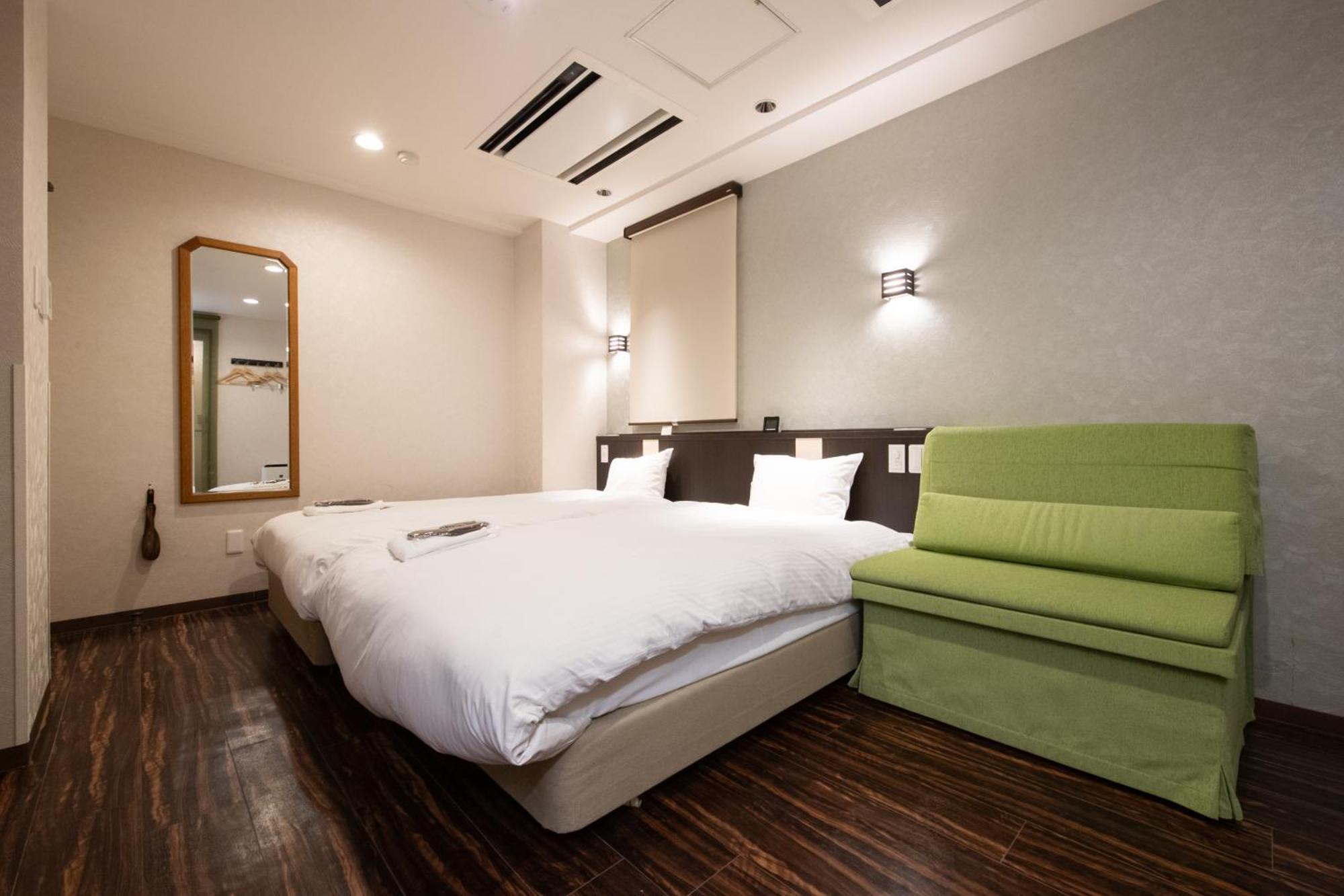 Ueno First City Hotel Токио Экстерьер фото