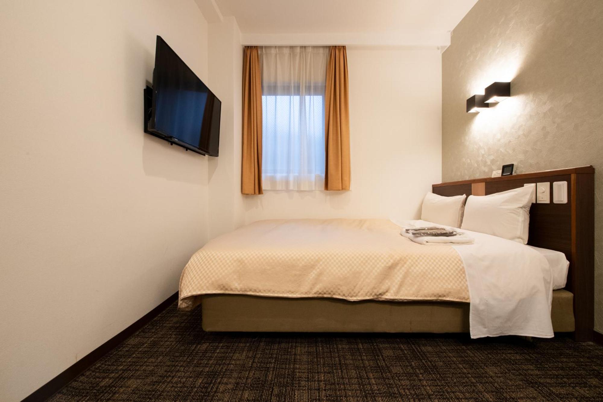 Ueno First City Hotel Токио Экстерьер фото