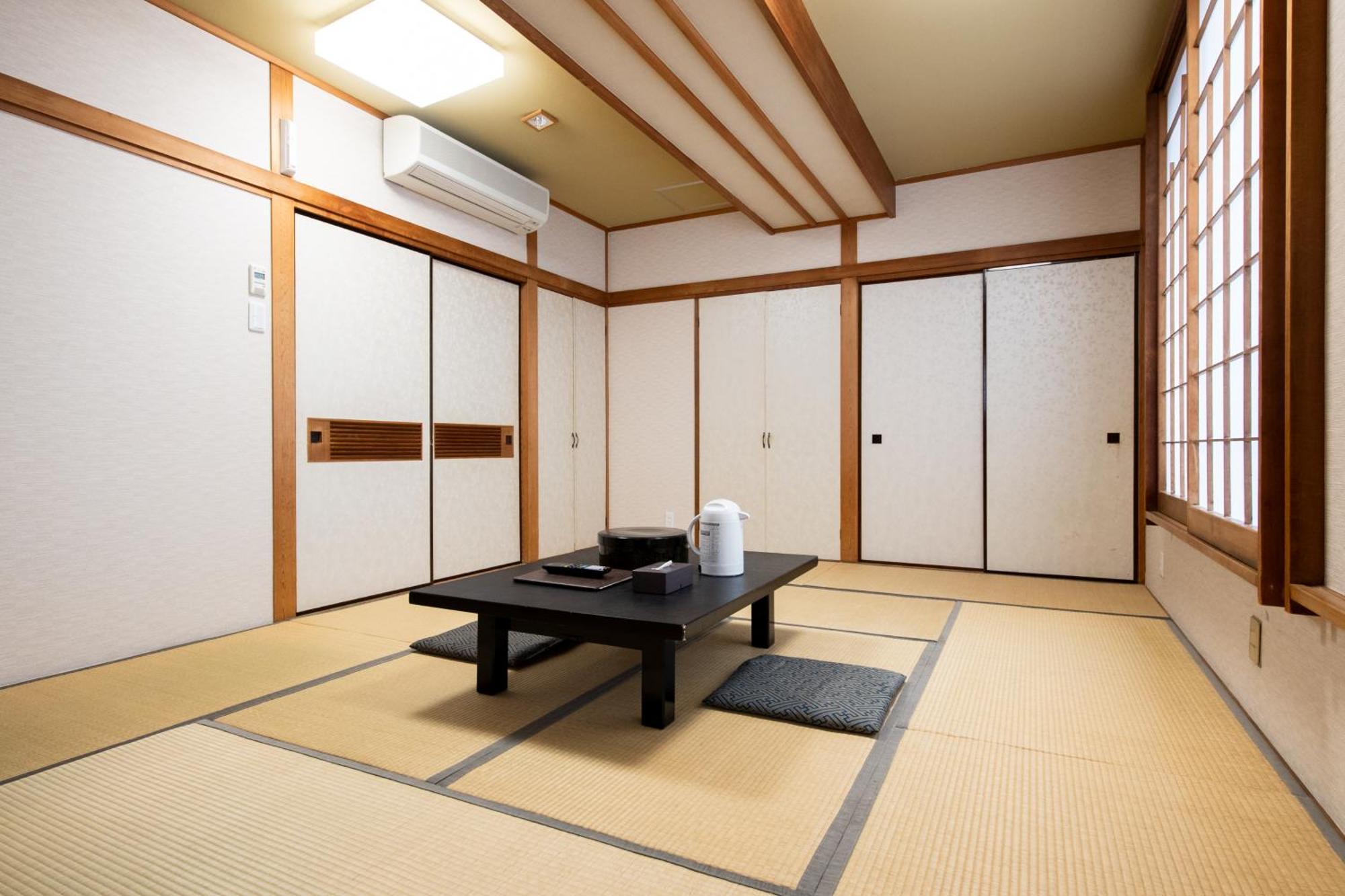 Ueno First City Hotel Токио Экстерьер фото