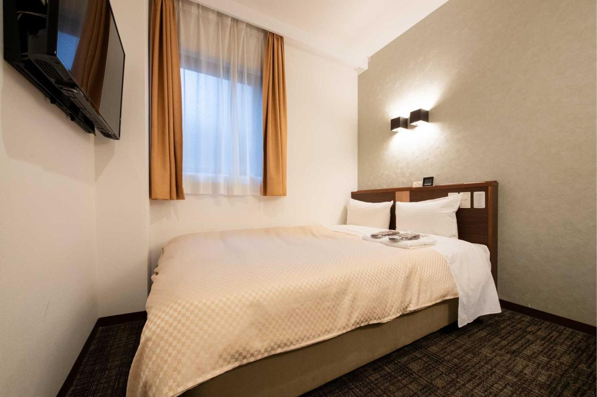 Ueno First City Hotel Токио Экстерьер фото